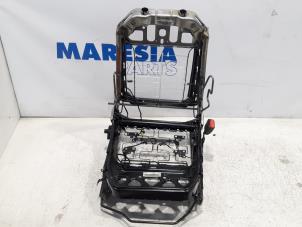 Used Seat frame Peugeot 208 I (CA/CC/CK/CL) 1.2 Vti 12V PureTech 82 Price € 105,00 Margin scheme offered by Maresia Parts