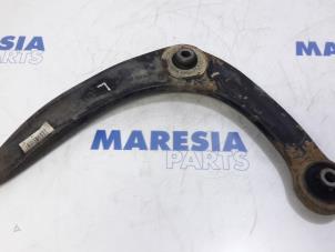 Used Front lower wishbone, left Citroen Berlingo 1.6 Hdi 16V 90 Price € 25,00 Margin scheme offered by Maresia Parts