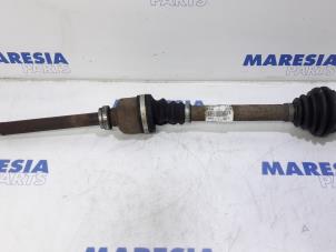 Used Front drive shaft, right Citroen Berlingo 1.6 Hdi 16V 90 Price € 75,00 Margin scheme offered by Maresia Parts