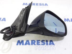 Used Wing mirror, right Alfa Romeo 159 Sportwagon (939BX) 1.9 JTDm 16V Price € 65,00 Margin scheme offered by Maresia Parts