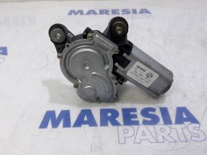Used Rear wiper motor Alfa Romeo 159 Sportwagon (939BX) 1.9 JTDm 16V Price € 25,00 Margin scheme offered by Maresia Parts