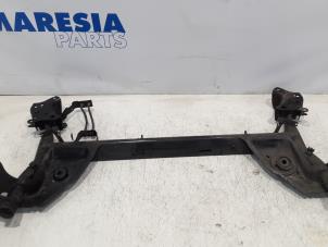 Used Rear-wheel drive axle Renault Clio IV (5R) 1.5 Energy dCi 90 FAP Price € 210,00 Margin scheme offered by Maresia Parts