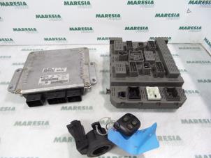 Used Engine management computer Peugeot 607 (9D/U) 2.2 HDi 16V FAP Price € 157,50 Margin scheme offered by Maresia Parts