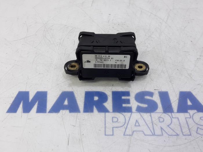 Begagnade ESP-dator Peugeot 207 CC (WB) 1.6 16V Pris € 39,99 Marginaltabell erbjuds av Maresia Parts