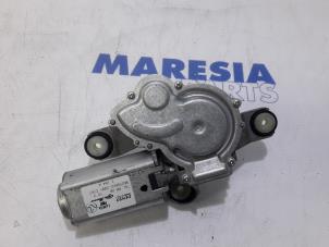 Usagé Moteur essuie-glace arrière Fiat Bravo (198A) 1.4 T-Jet 16V 150 Prix € 35,00 Règlement à la marge proposé par Maresia Parts