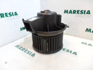 Used Heating and ventilation fan motor Peugeot 206 (2A/C/H/J/S) 1.4 XR,XS,XT,Gentry Price € 25,00 Margin scheme offered by Maresia Parts