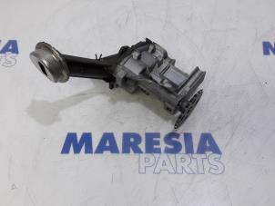 Used Oil pump Dacia Dokker Express (8S) 1.5 dCi 75 Price € 60,50 Inclusive VAT offered by Maresia Parts