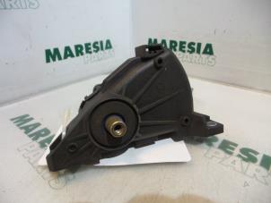 Used Throttle pedal position sensor Renault Trafic New (JL) 1.9 dCi 82 16V Price € 35,00 Margin scheme offered by Maresia Parts