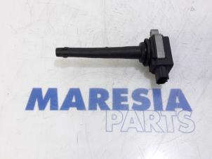 Używane Zestaw cewek zaplonowych Renault Laguna III (BT) 2.0 16V Cena € 20,00 Procedura marży oferowane przez Maresia Parts
