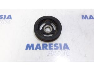 Used Crankshaft pulley Citroen C5 III Tourer (RW) 1.6 HDiF 16V Price € 25,00 Margin scheme offered by Maresia Parts