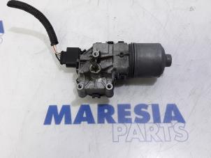 Used Front wiper motor Fiat Doblo Cargo (263) 1.4 T-Jet 16V Price € 78,65 Inclusive VAT offered by Maresia Parts