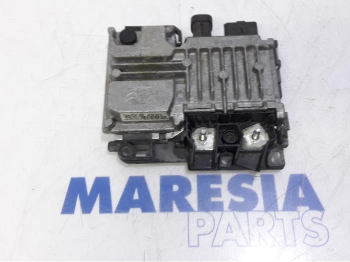 Used Start/Stop computer Peugeot 208 I (CA/CC/CK/CL) 1.6 Blue HDi 100 Price € 49,99 Margin scheme offered by Maresia Parts