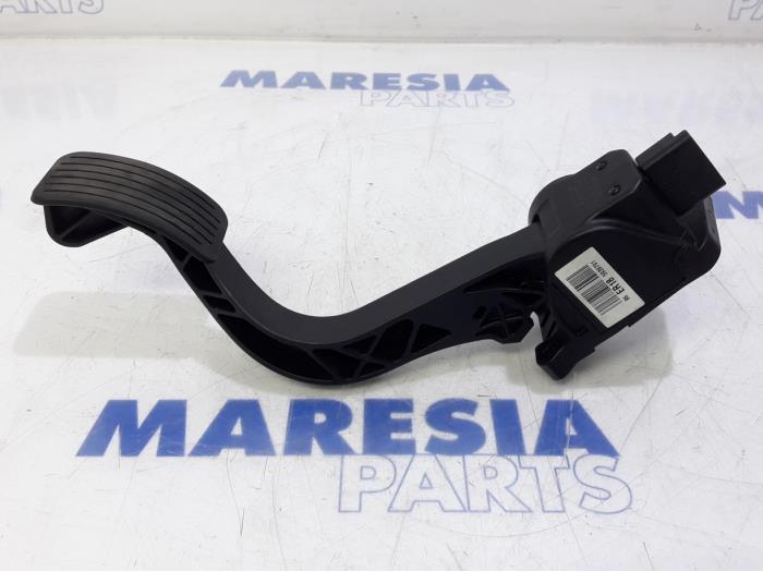 Citroen Berlingo Throttle pedal position sensors stock