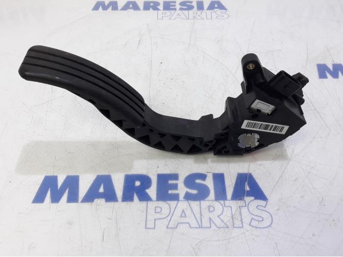 Gebrauchte Gaspedalposition Sensor Renault Grand Scénic III (JZ) 1.5 dCi 110 Preis € 25,00 Margenregelung angeboten von Maresia Parts