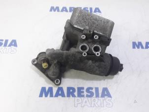 Gebrauchte Ölfilterhalter Renault Master IV (MA/MB/MC/MD/MH/MF/MG/MH) 2.3 dCi 135 16V FWD Preis € 102,85 Mit Mehrwertsteuer angeboten von Maresia Parts