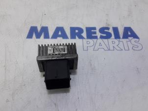 Gebrauchte Vorglührelais Renault Master IV (MA/MB/MC/MD/MH/MF/MG/MH) 2.3 dCi 135 16V FWD Preis € 30,25 Mit Mehrwertsteuer angeboten von Maresia Parts