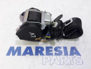 Używane Pas bezpieczenstwa lewy przód Peugeot 508 (8D) 1.6 HDiF 16V Cena € 131,25 Procedura marży oferowane przez Maresia Parts