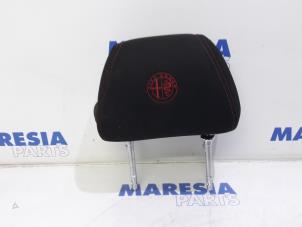 Used Headrest Alfa Romeo GT (937) 1.9 JTD 16V Multijet Price € 75,00 Margin scheme offered by Maresia Parts