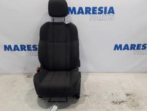 Używane Fotel lewy Peugeot 508 (8D) 1.6 HDiF 16V Cena € 210,00 Procedura marży oferowane przez Maresia Parts