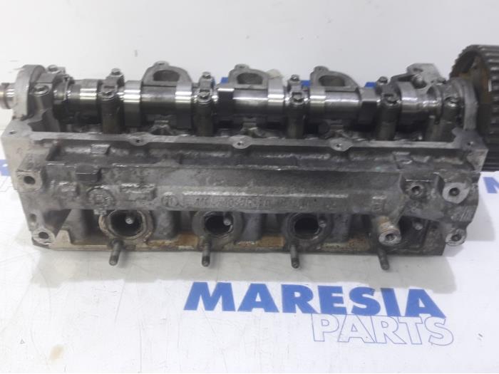 Usagé Culasse Renault Clio III (BR/CR) 1.5 dCi FAP Prix € 262,50 Règlement à la marge proposé par Maresia Parts