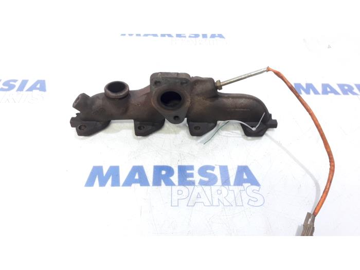 Gebrauchte Abgaskrümmer Renault Megane III Grandtour (KZ) 1.5 dCi 110 Preis € 59,50 Margenregelung angeboten von Maresia Parts