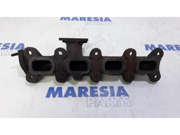 Gebrauchte Abgaskrümmer Fiat Ducato (250) 2.3 D 130 Multijet Preis € 60,00 Margenregelung angeboten von Maresia Parts