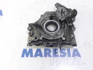 Used Oil pump Peugeot Partner (GC/GF/GG/GJ/GK) 1.6 HDI 90 Price € 60,50 Inclusive VAT offered by Maresia Parts