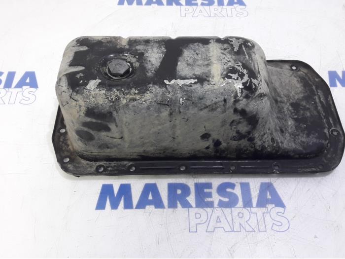 Usagé Couvercle carter Peugeot Partner (GC/GF/GG/GJ/GK) 1.6 HDI 90 Prix € 36,29 Prix TTC proposé par Maresia Parts