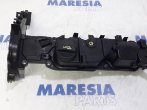 Used Rocker cover Peugeot Partner (GC/GF/GG/GJ/GK) 1.6 HDI 90 Price € 42,35 Inclusive VAT offered by Maresia Parts