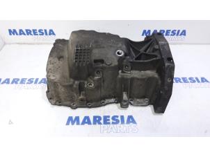 Used Sump Renault Kangoo Express (FW) 1.5 dCi 75 Price € 48,40 Inclusive VAT offered by Maresia Parts
