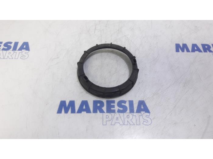 Gebrauchte Kraftstoffpumpe Elektrisch Peugeot 508 (8D) 1.6 HDiF 16V Preis € 10,00 Margenregelung angeboten von Maresia Parts