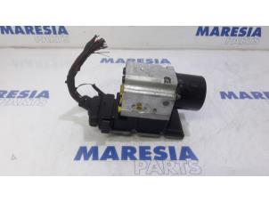 Used ABS pump Alfa Romeo Brera (939) 2.2 JTS 16V Price € 210,00 Margin scheme offered by Maresia Parts