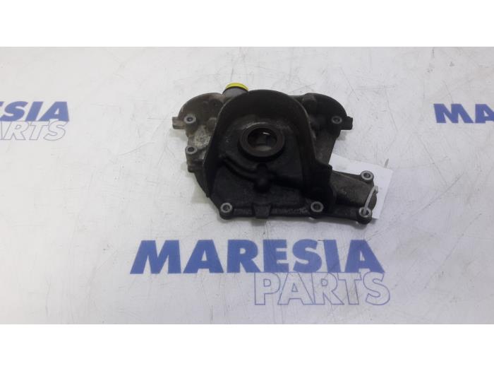 Begagnade Oljepump Fiat Ducato (250) 2.0 D 115 Multijet Pris € 90,75 Inklusive moms erbjuds av Maresia Parts