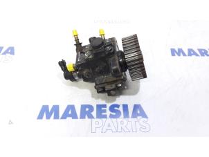 Used Mechanical fuel pump Fiat Ducato (250) 2.0 D 115 Multijet Price € 221,07 Inclusive VAT offered by Maresia Parts