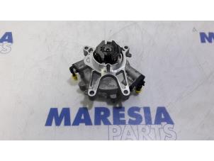 Usados Bomba de vacío (diésel) Fiat Ducato (250) 2.0 D 115 Multijet Precio € 127,05 IVA incluido ofrecido por Maresia Parts
