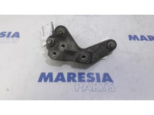 Used Engine mount Alfa Romeo Brera (939) 2.2 JTS 16V Price € 50,00 Margin scheme offered by Maresia Parts