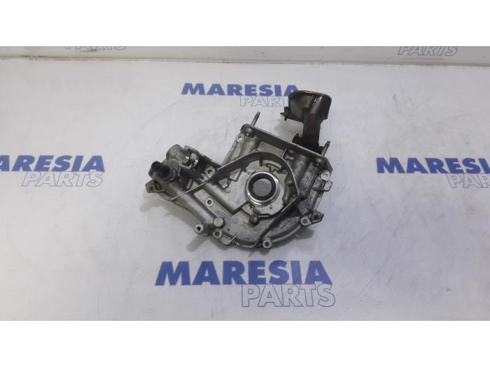 Gebrauchte Ölpumpe Alfa Romeo Giulietta (940) 1.4 TB 16V Preis € 75,00 Margenregelung angeboten von Maresia Parts
