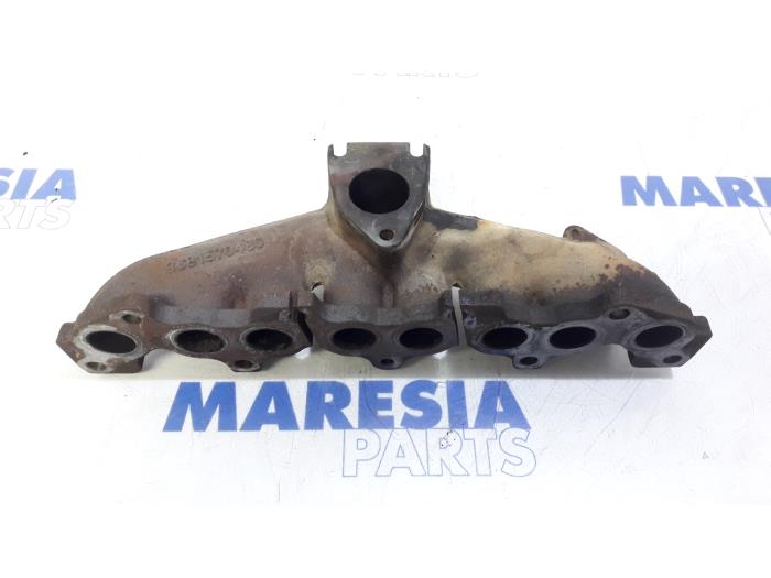 Gebrauchte Abgaskrümmer Peugeot Expert (G9) 2.0 HDi 120 Preis € 29,95 Margenregelung angeboten von Maresia Parts