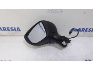 Used Wing mirror, left Renault Clio IV Estate/Grandtour (7R) 1.5 Energy dCi 90 FAP Price € 65,00 Margin scheme offered by Maresia Parts