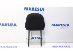 Used Headrest Peugeot 208 I (CA/CC/CK/CL) 1.6 Blue HDi 100 Price € 50,00 Margin scheme offered by Maresia Parts