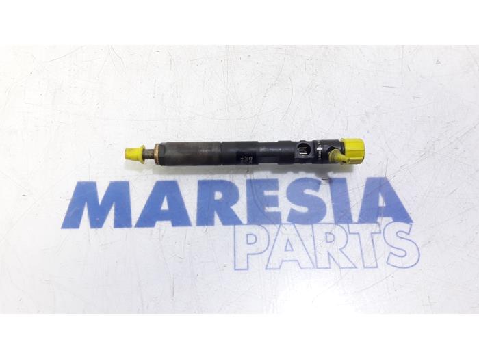 Gebrauchte Einspritzdüse (Diesel) Renault Clio III (BR/CR) 1.5 dCi FAP Preis € 89,99 Margenregelung angeboten von Maresia Parts