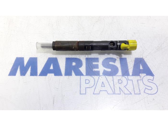 Gebrauchte Einspritzdüse (Diesel) Renault Clio III (BR/CR) 1.5 dCi FAP Preis € 89,99 Margenregelung angeboten von Maresia Parts