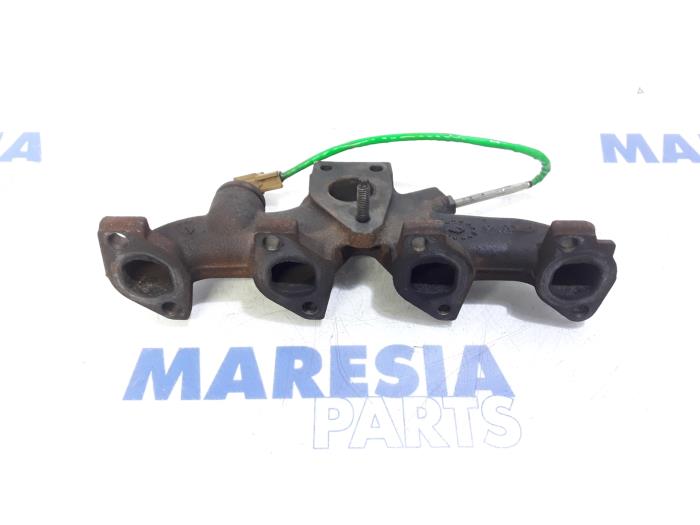 Gebrauchte Abgaskrümmer Renault Clio III (BR/CR) 1.5 dCi FAP Preis € 75,00 Margenregelung angeboten von Maresia Parts