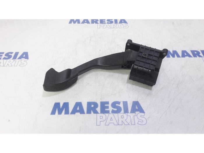 Begagnade Gaspedalsensor Fiat 500 (312) 1.4 16V Pris € 19,99 Marginaltabell erbjuds av Maresia Parts