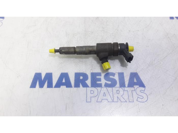 Usagé Injecteurs Peugeot Bipper (AA) 1.4 HDi Prix € 90,75 Prix TTC proposé par Maresia Parts