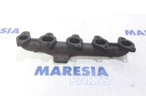 Used Exhaust manifold Peugeot Bipper (AA) 1.4 HDi Price € 90,75 Inclusive VAT offered by Maresia Parts