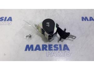 Used Rear seatbelt, left Peugeot RCZ (4J) 1.6 16V THP Price € 90,00 Margin scheme offered by Maresia Parts