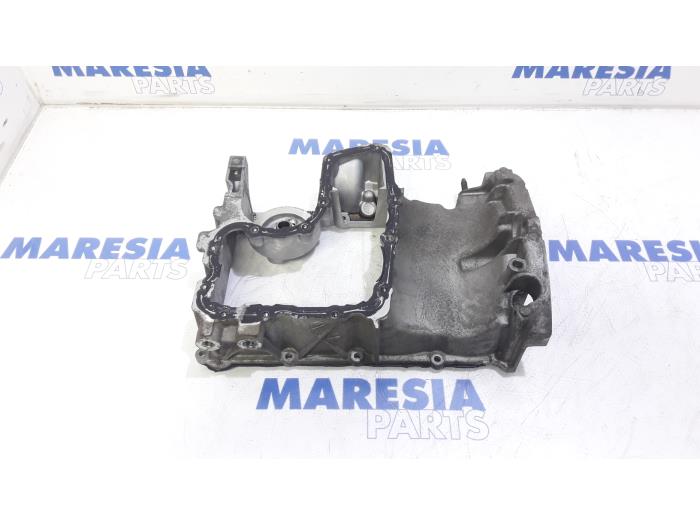 Used Sump Peugeot 208 I (CA/CC/CK/CL) 1.0 Vti 12V PureTech Price € 49,00 Margin scheme offered by Maresia Parts