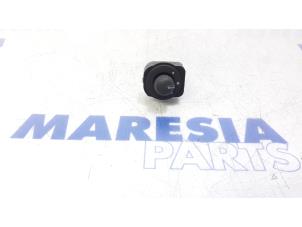 Used Mirror switch Fiat Fiorino (225) 1.3 JTD 16V Multijet Price € 24,20 Inclusive VAT offered by Maresia Parts