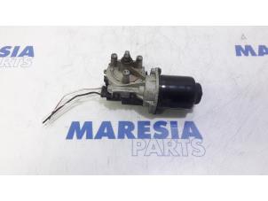 Used Front wiper motor Fiat Fiorino (225) 1.3 JTD 16V Multijet Price € 78,65 Inclusive VAT offered by Maresia Parts